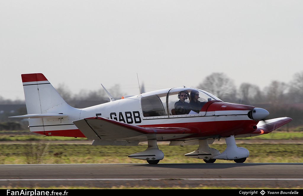 Robin DR-400-120 Dauphin 2+2 - F-GABB