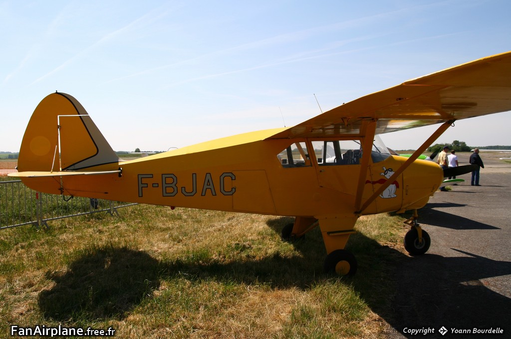 Piper PA-22-150 Tri Pacer - F-BJAC