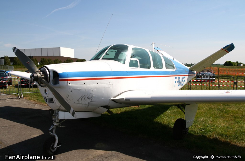 Beech P35 - F-BASF