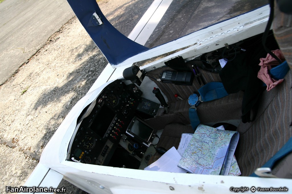 Rutan Long EZ - F-PRDS