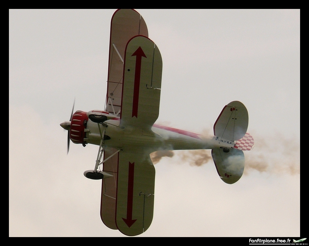 Waco UPF-7 - F-AZLC