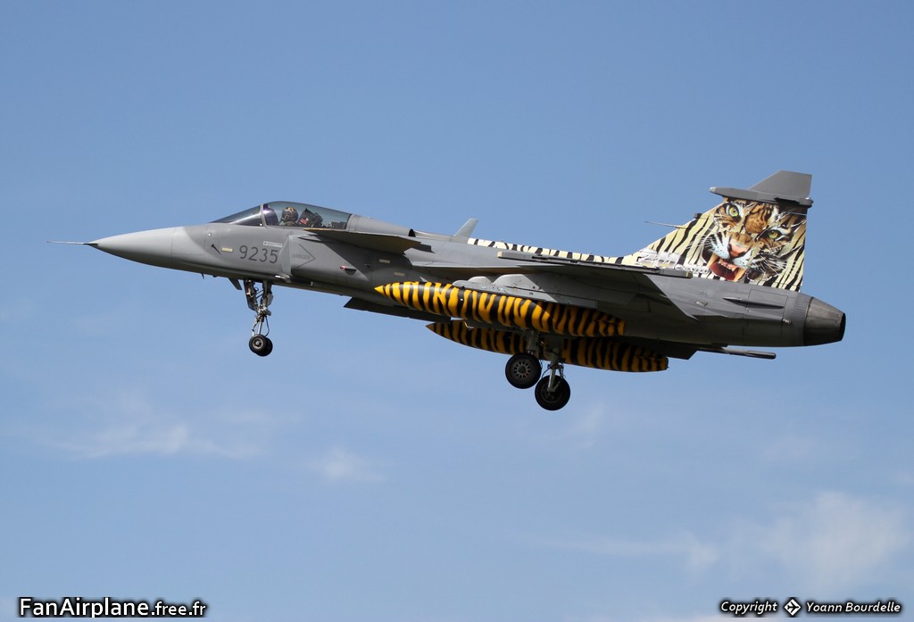 Saab JAS39C Gripen - 9235