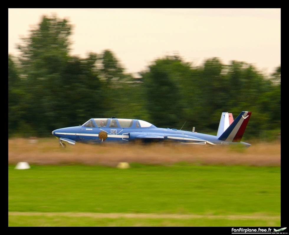 Fouga CM-170 Magister - F-GIGJ
