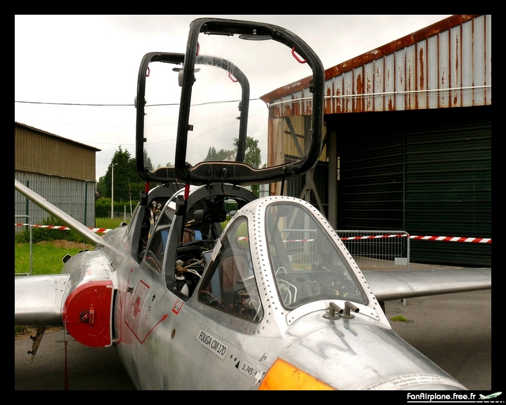 Fouga CM-170 Magister - F-GLHO