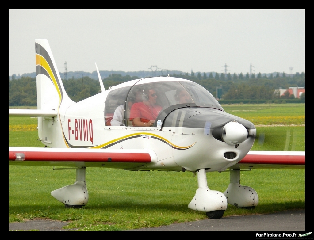 Robin DR400-120 - F-BVMQ