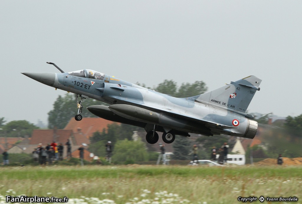 Dassault Mirage 2000-5F - 42 / 102-EY
