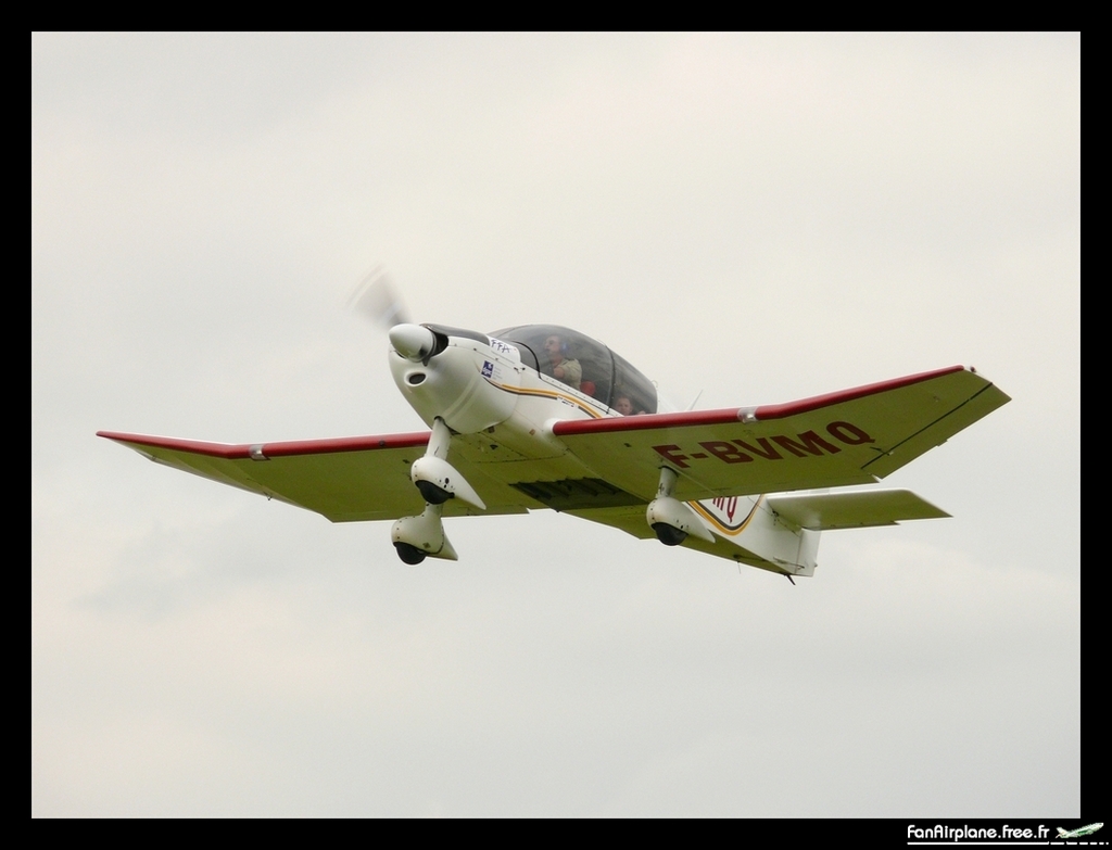 Robin DR400-120 - F-BVMQ