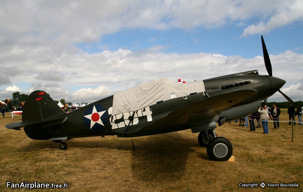 Curtiss P-40B Warhawk - G-CDWH