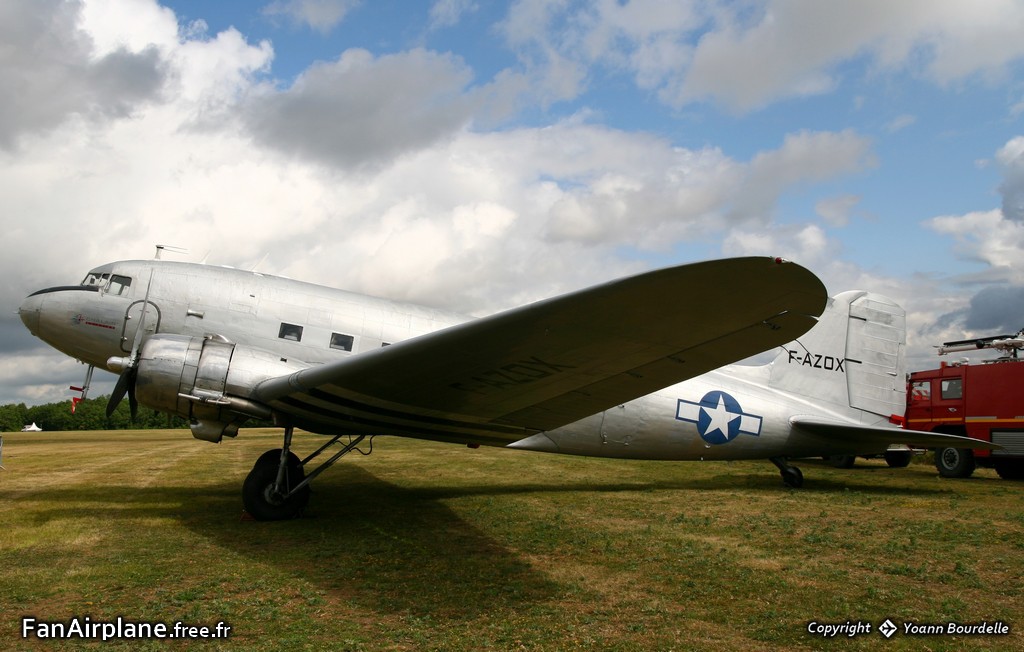 Douglas C-47B Dakota (DC-3A) - F-AZOX