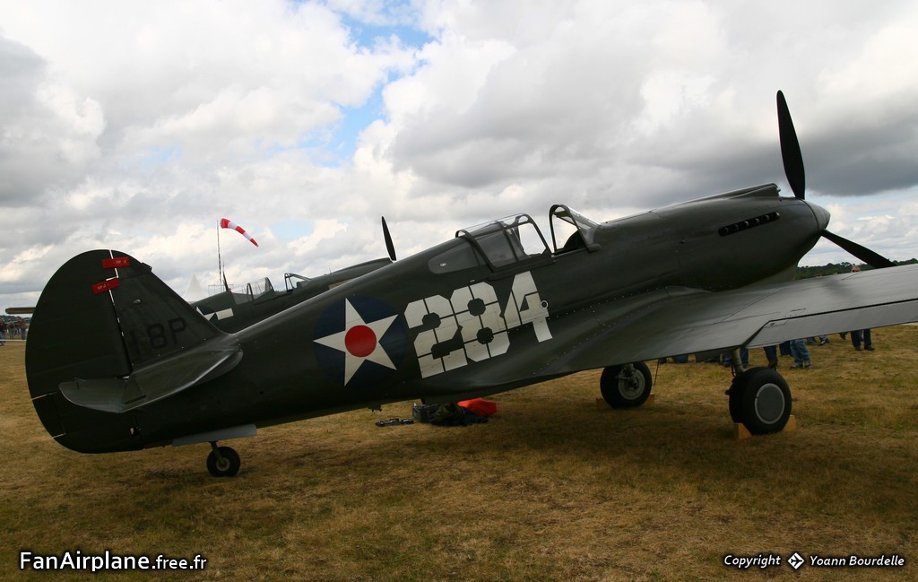 Curtiss P-40B Warhawk - G-CDWH