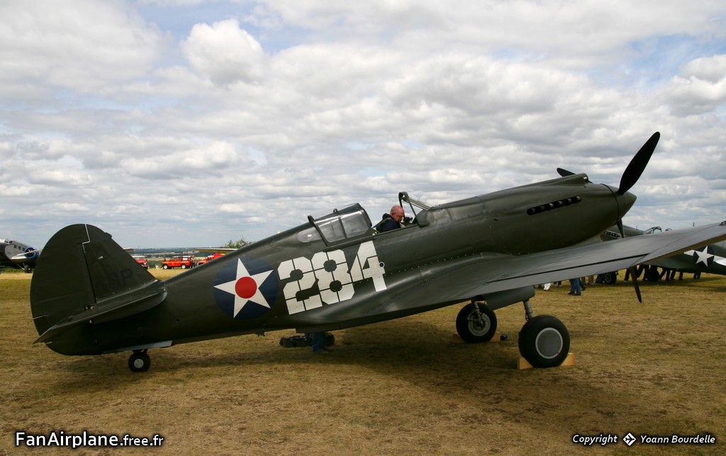 Curtiss P-40B Warhawk - G-CDWH