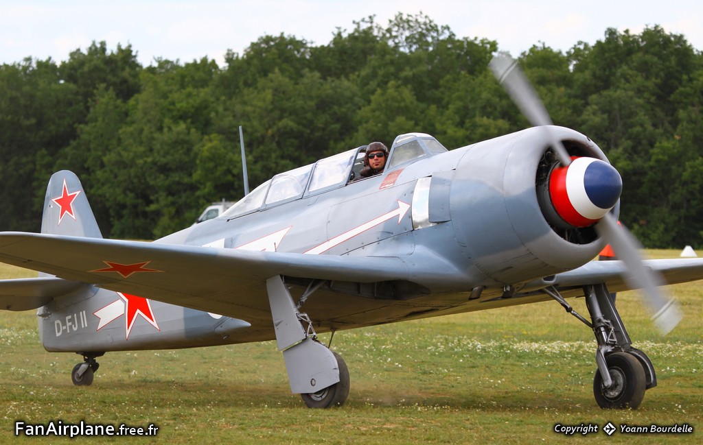 Yakovlev YAK-11 - D-FJII