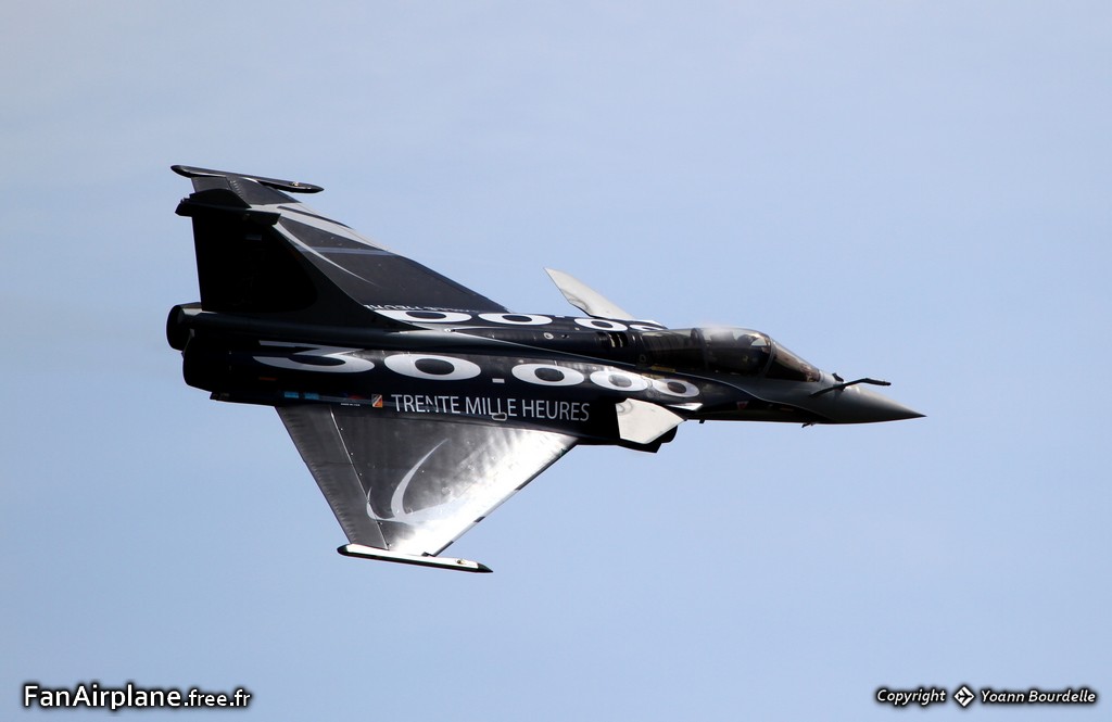 Dassault Rafale C - 121 / 113-IZ
