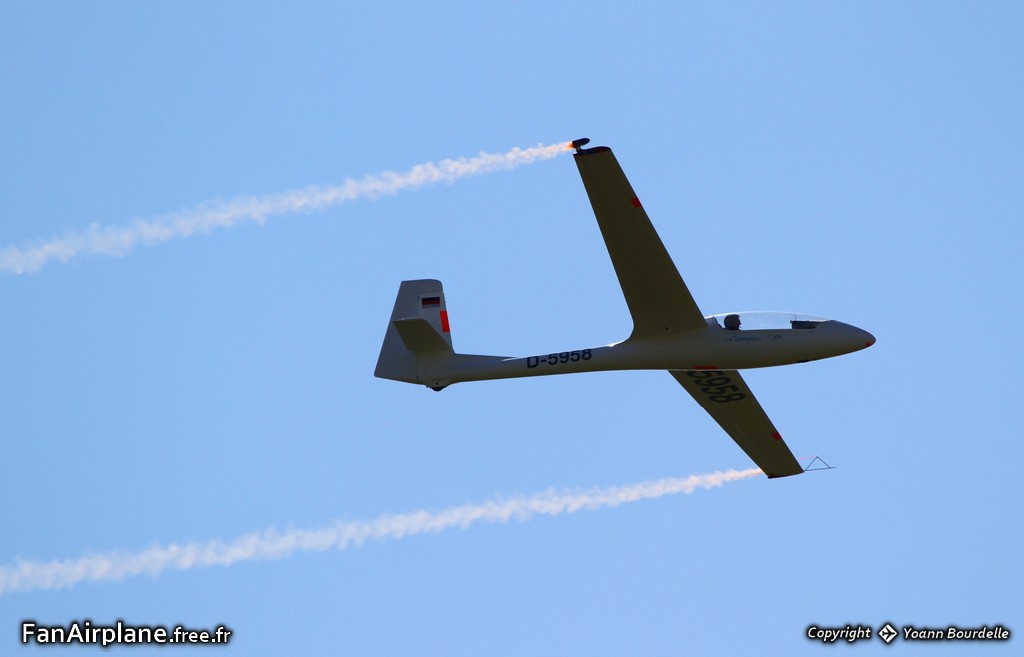 PZL-Bielsko SZD-59 - D-5958