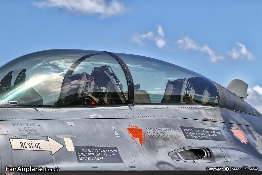 SABCA F-16BM Fighting Falcon - FB-22