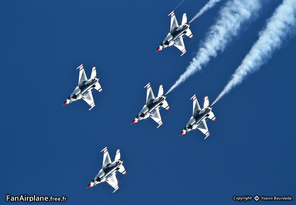 Lockheed F-16CJ Fighting Falcon - 92-3908 / 3