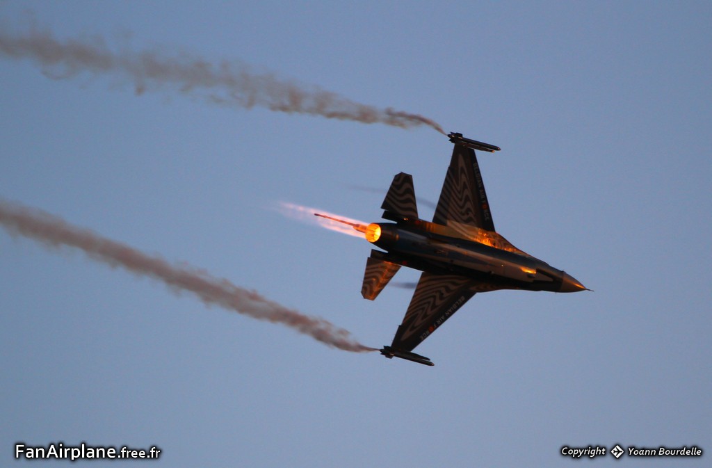 SABCA F-16AM Fighting Falcon - FA-110
