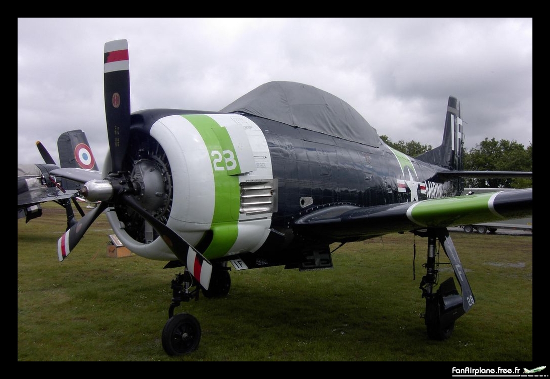 North American T-28C Trojan - F-AZHN