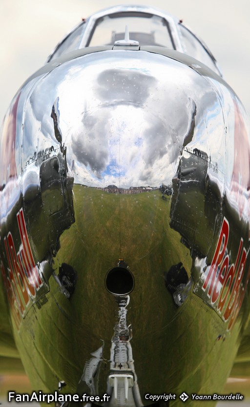 Lockheed P-38L Lightning - N25Y
