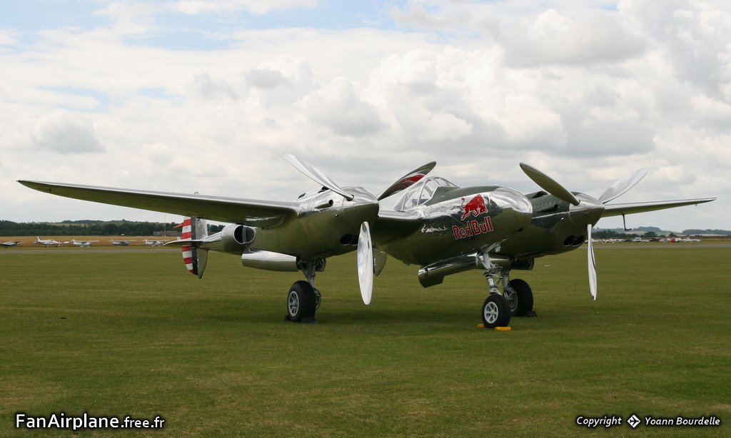 Lockheed P-38L Lightning - N25Y