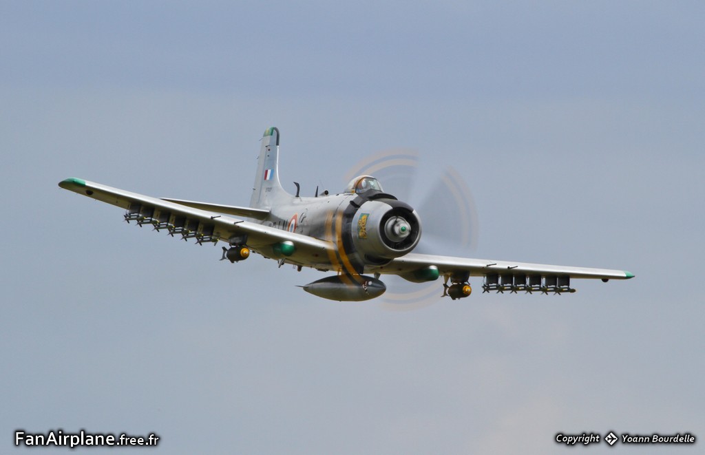 Douglas A-1D Skyraider (AD-4N) - F-AZHK