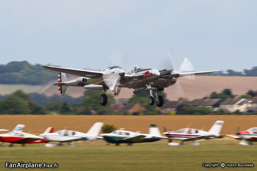 Lockheed P-38L Lightning - N25Y