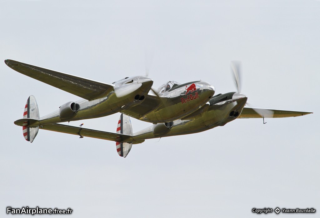 Lockheed P-38L Lightning - N25Y