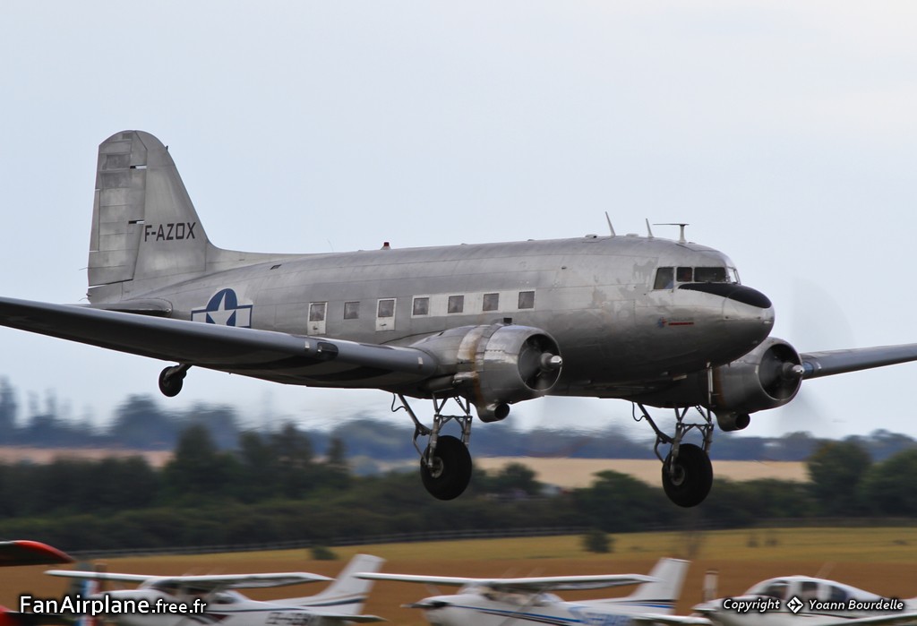 Douglas C-47B Dakota (DC-3A) - F-AZOX