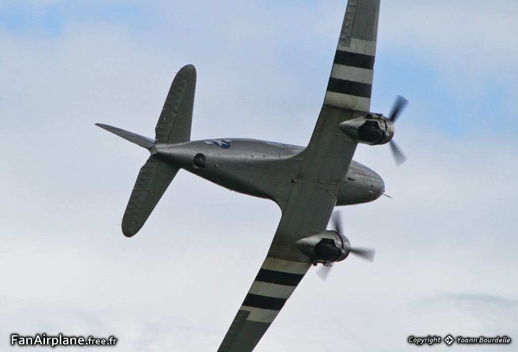 Douglas C-47B Dakota (DC-3A) - F-AZOX