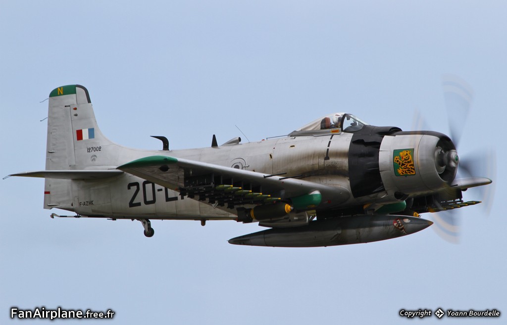 Douglas A-1D Skyraider (AD-4N) - F-AZHK
