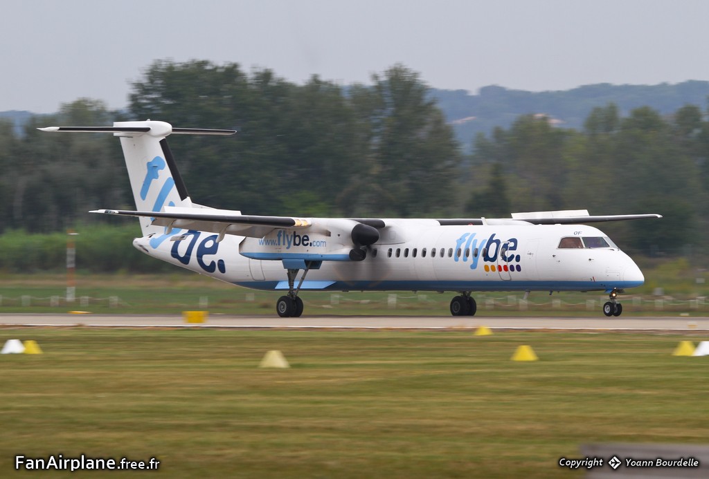 De Havilland Canada DHC-8-402Q Dash 8 - G-ECOF