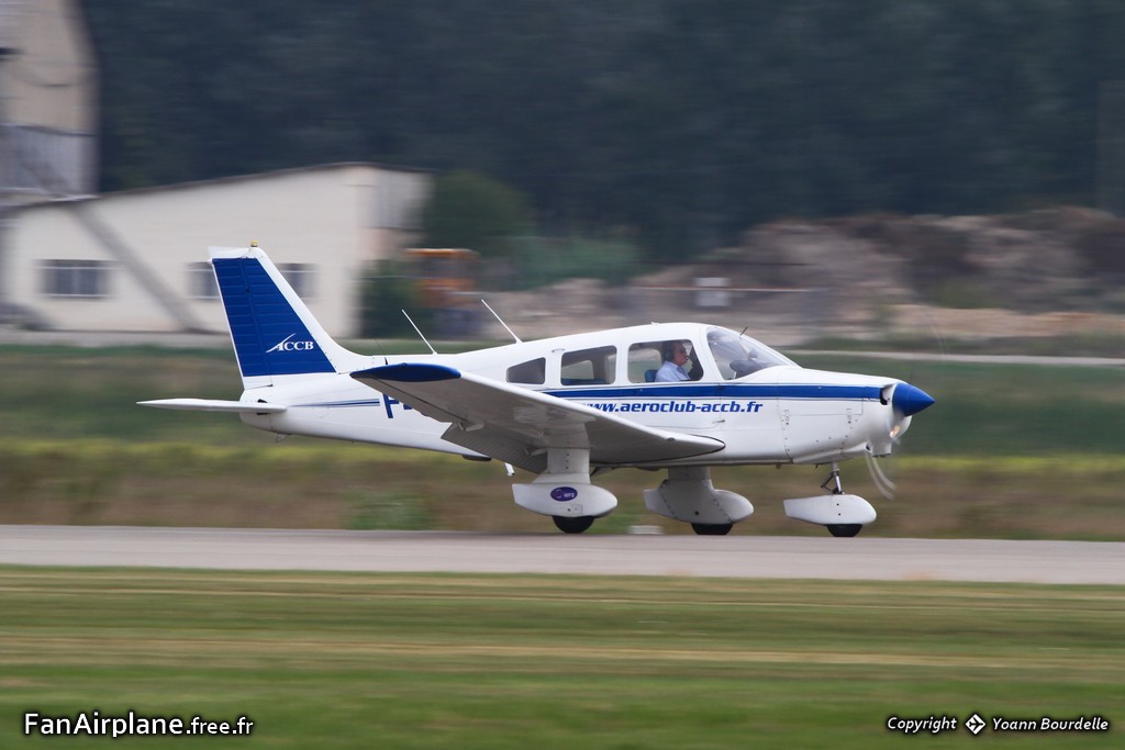 Piper PA-28-161 Warrior - F-GCLI