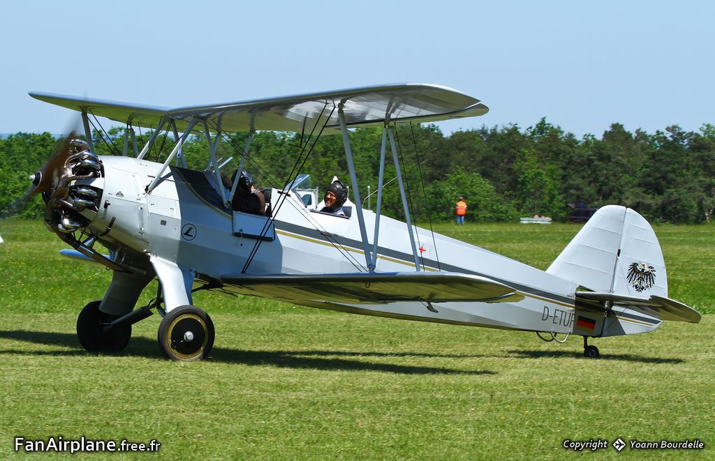 Focke-Wulf Fw-44J Stieglitz - D-ETUF