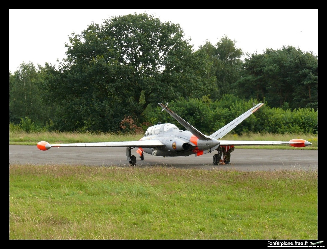 Fouga CM-170R Magister - MT35