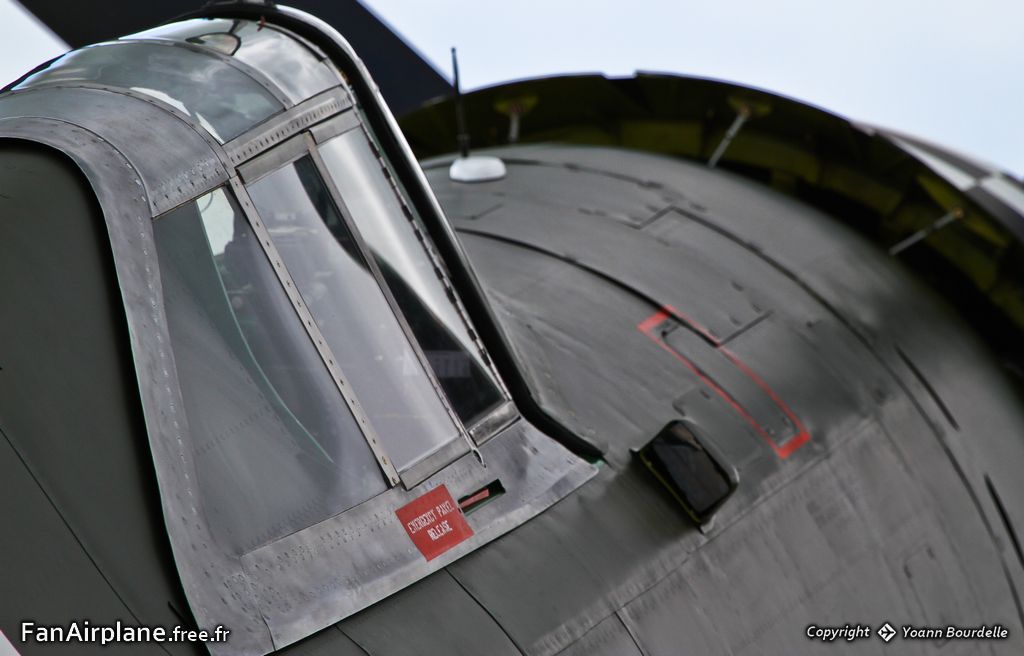 Republic P-47G Thunderbolt - G-CDVX