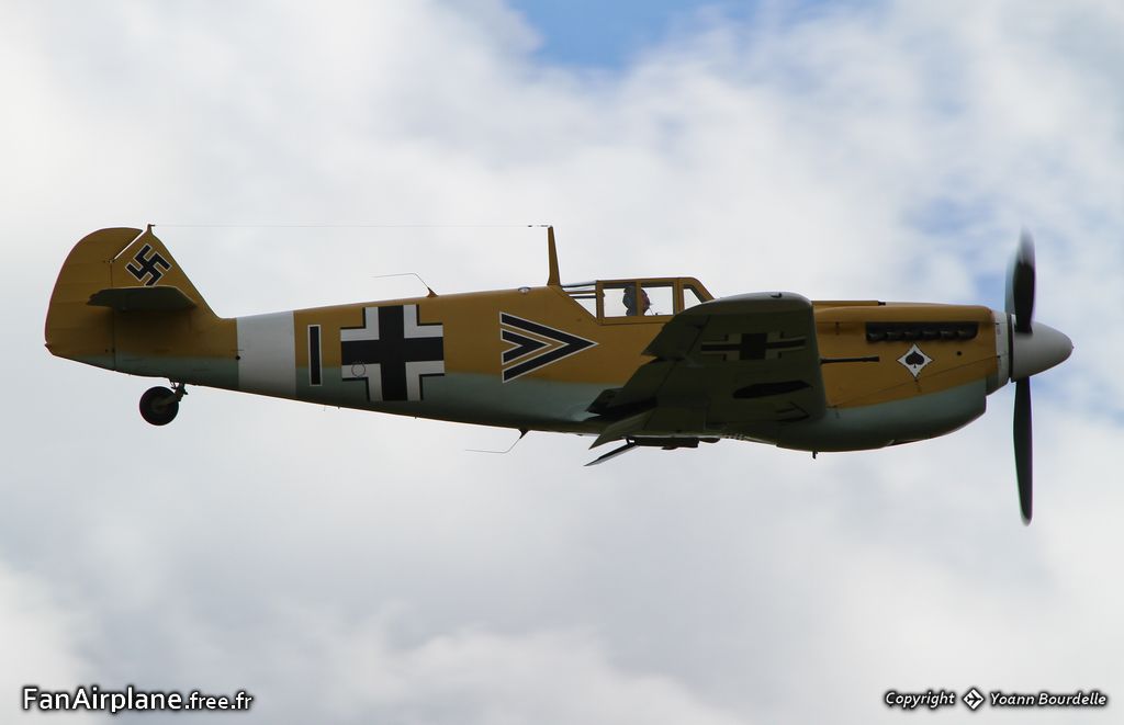 Hispano HA-1112-M1L Buchon - G-AWHE