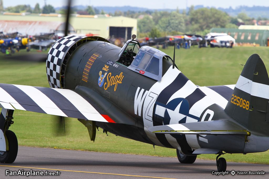 Republic P-47G Thunderbolt - G-CDVX