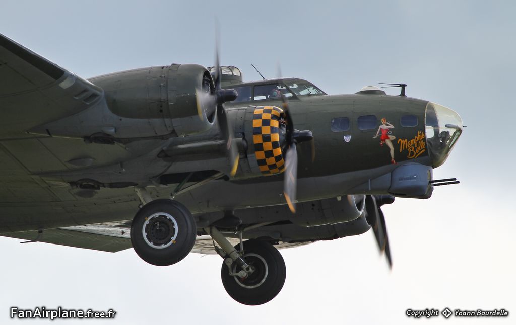 Boeing B-17G Flying Fortress (299P) - G-BEDF