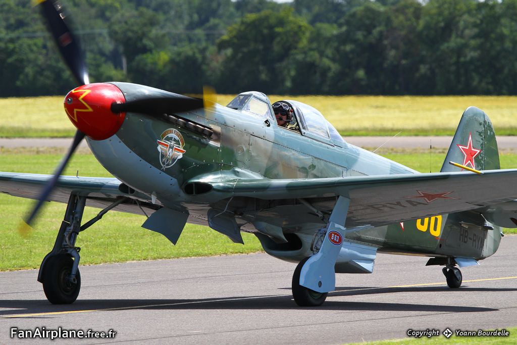 Yakovlev Yak-9UM - RA-3587K