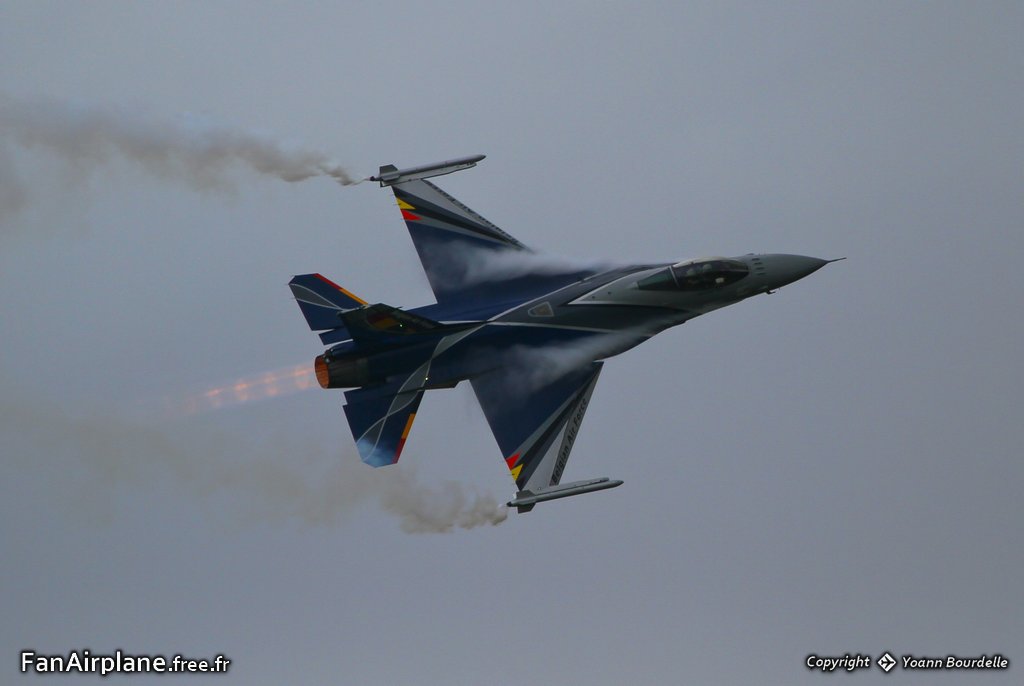 General Dynamics F-16AM Fighting Falcon (401) - FA-84