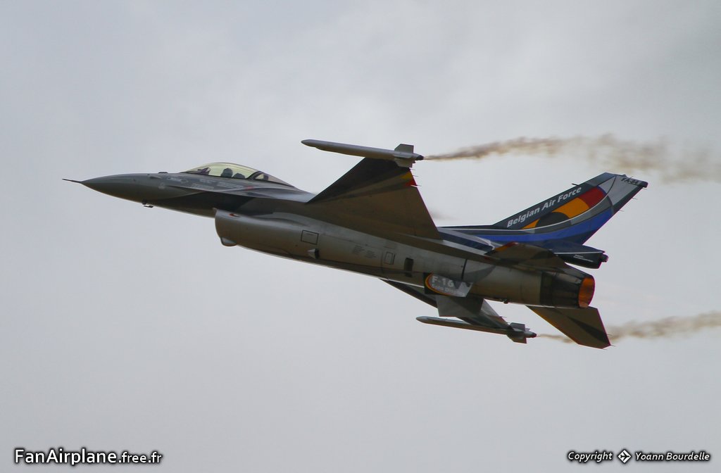 General Dynamics F-16AM Fighting Falcon (401) - FA-84