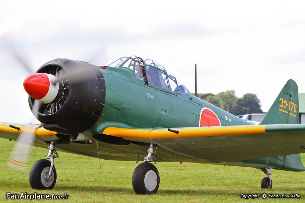 North American T6-M0 - F-AZZM