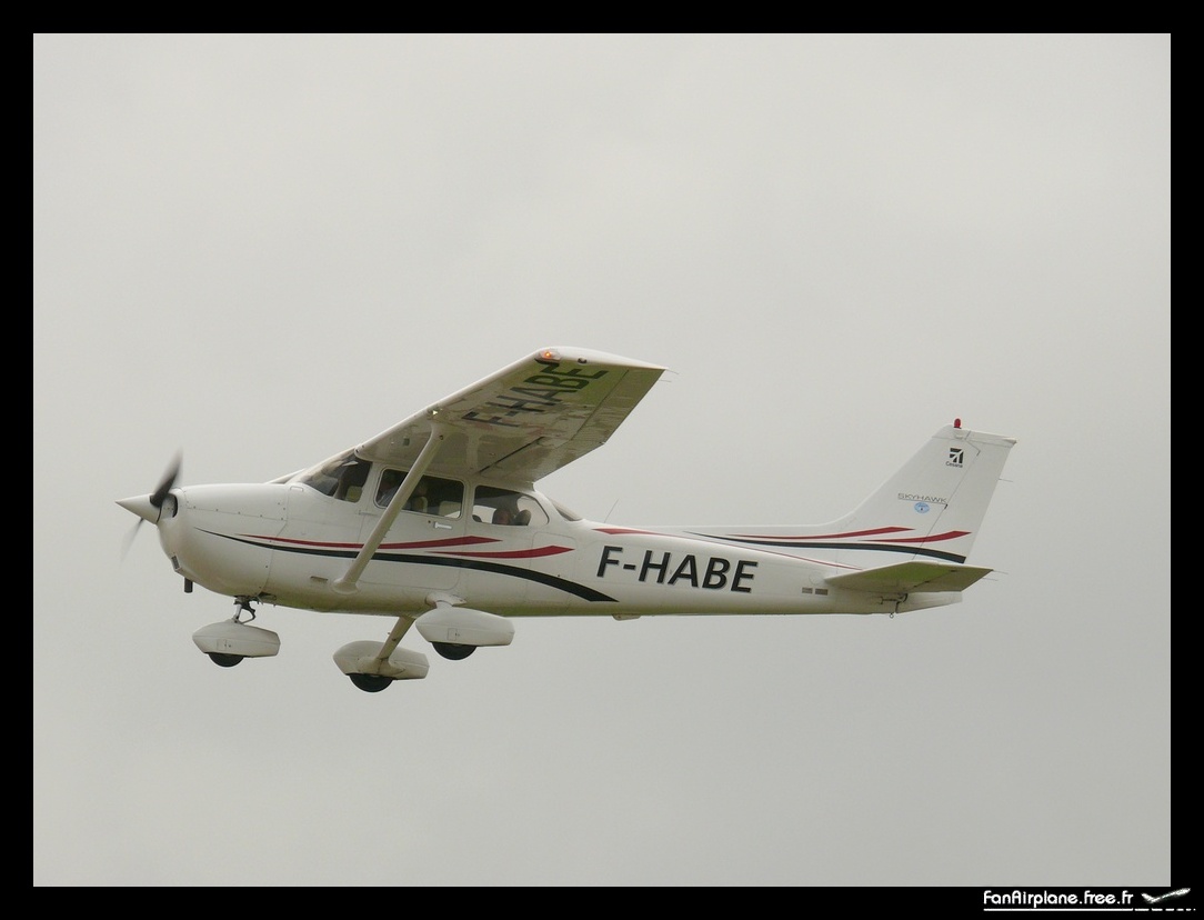 Cessna F 172R - F-HABE