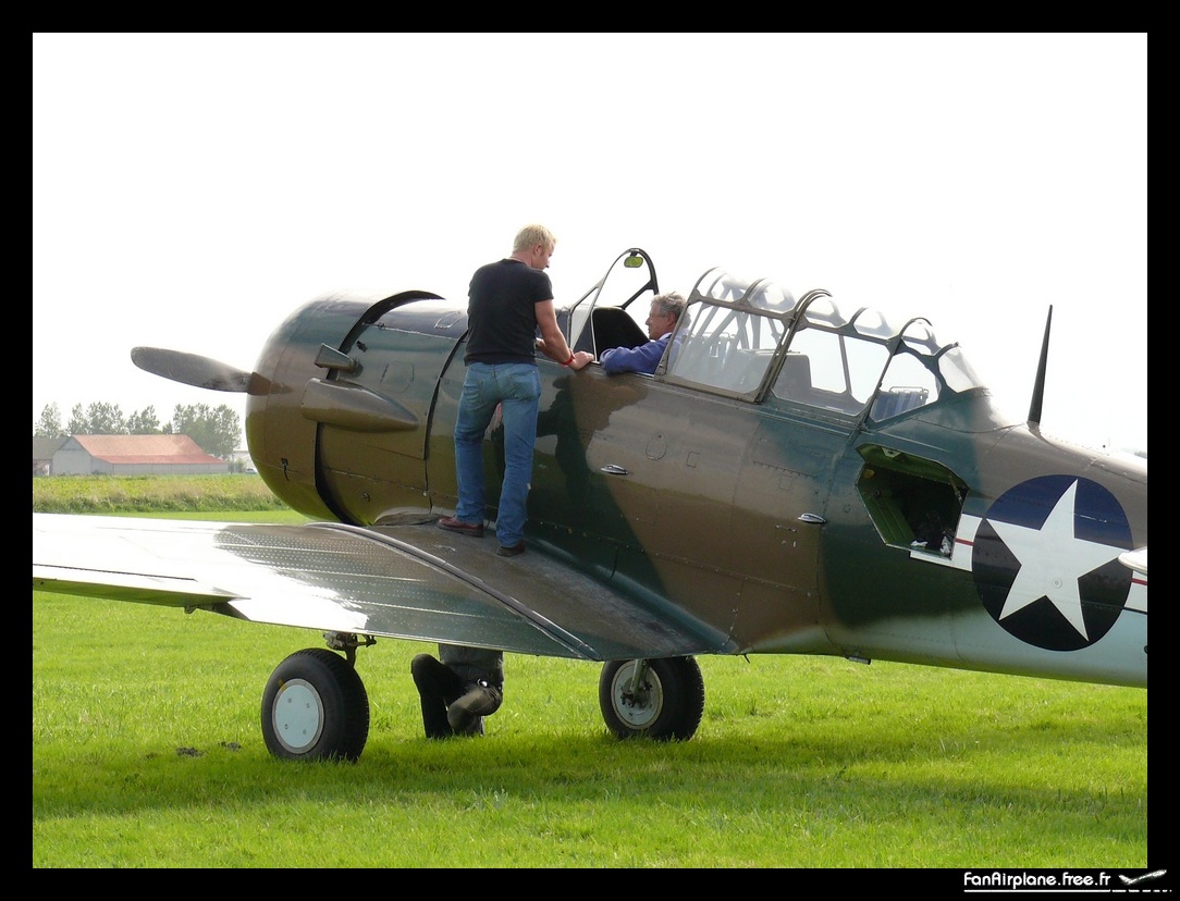 North American T-6G Texan - F-AZAU