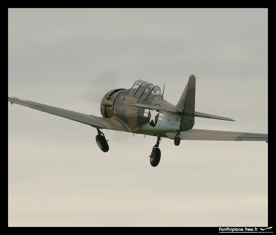 North American T-6G Texan - F-AZAU