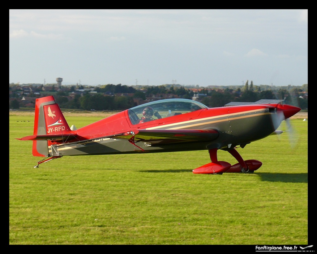 Extra 300S - JY-RFD