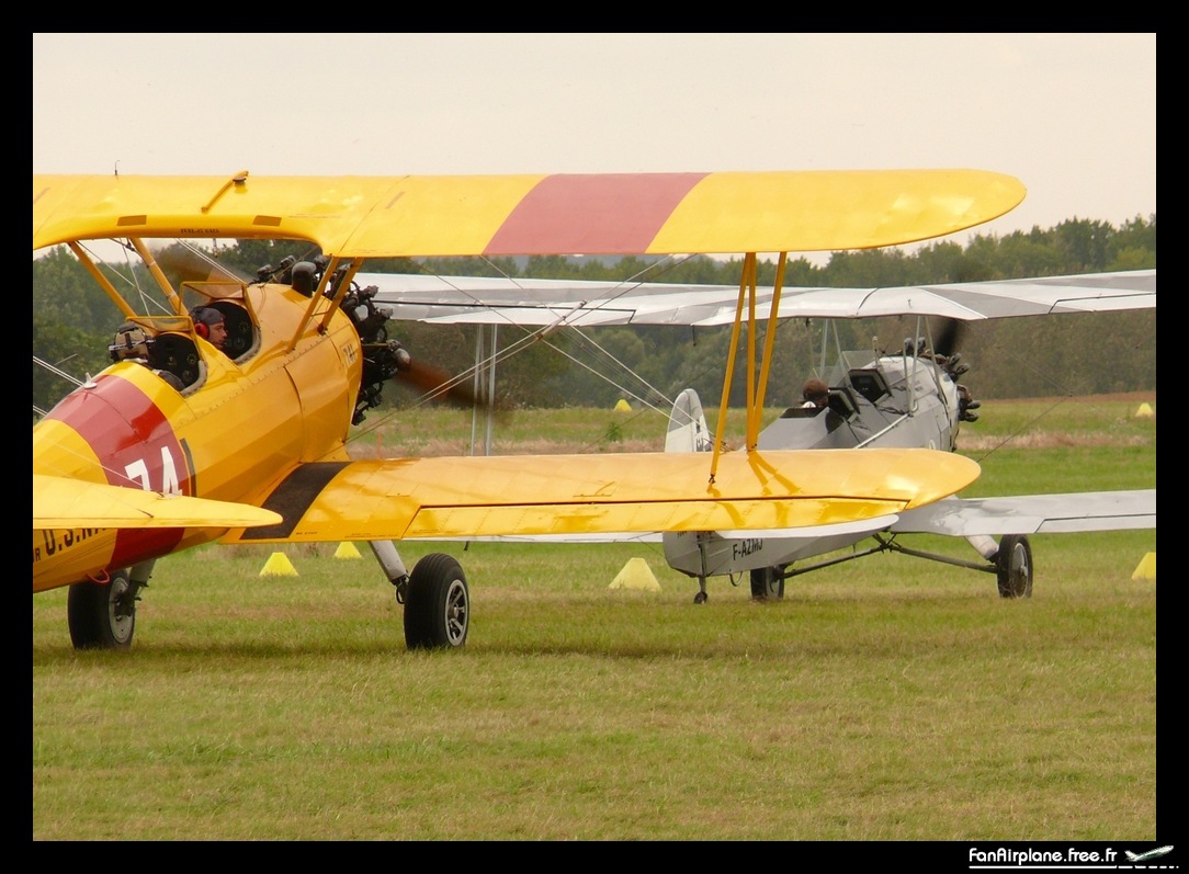 Boeing PT-13D Kaydet (E75) - F-AZJR