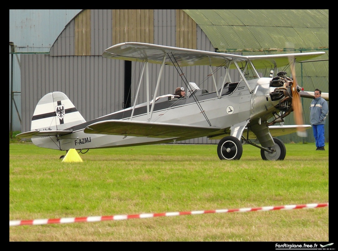 Focke-Wulf FW-44 Stieglitz - F-AZMJ