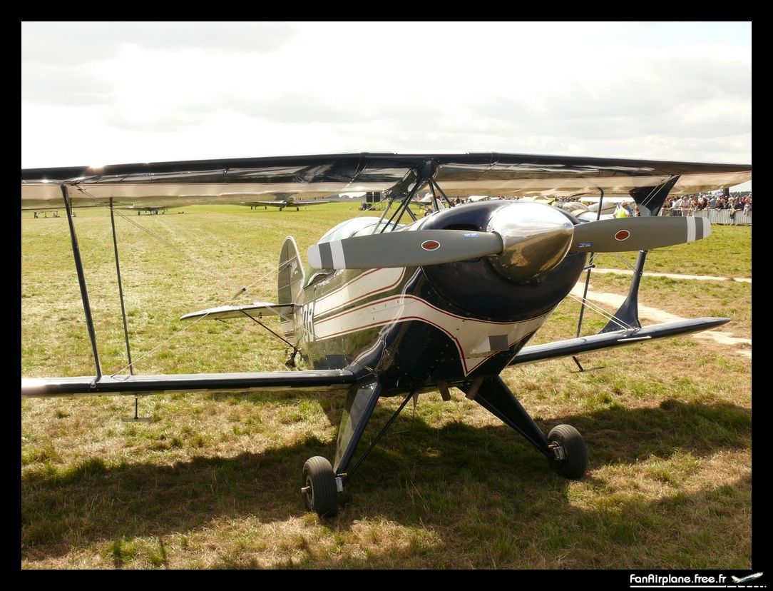 Pitts S-2B Special - F-HBOB
