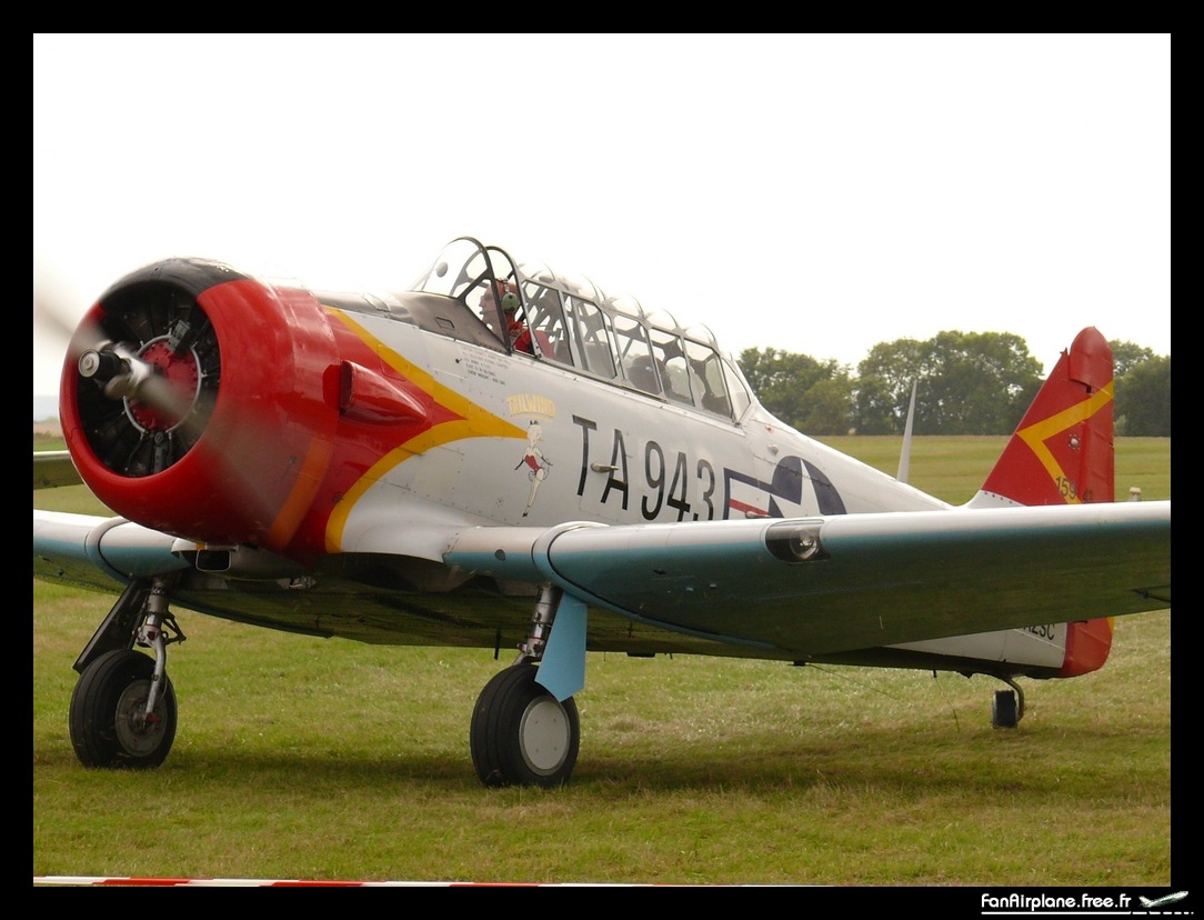 North American AT-6D Texan - F-AZSC